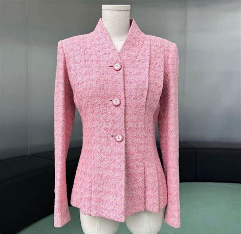 chanel pink jacket 2023